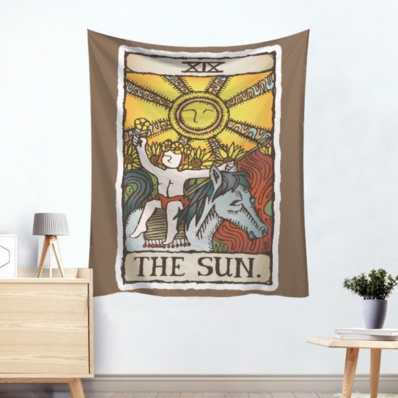 Tapestry or Bed Cover Tarot Card - Picture 1 of 3